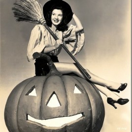 Halloween Babe stripper